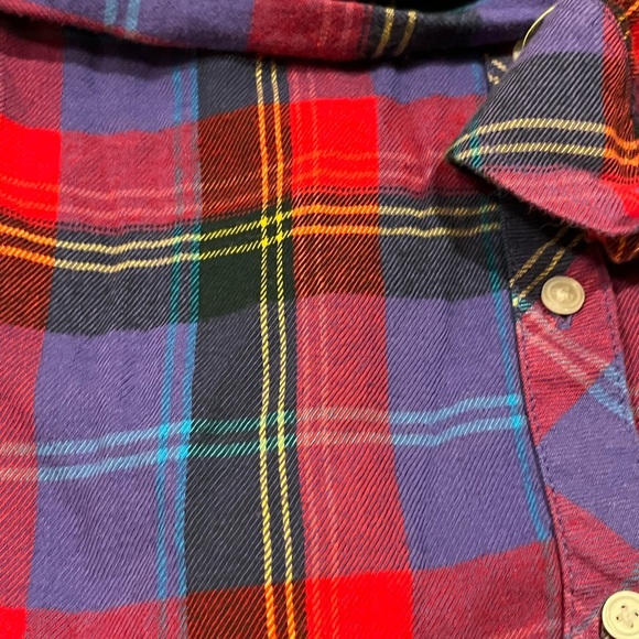 GAP Plaid Shirt Womens Size medium Red Blue Flannel Long Sleeve Button Up - Picture 3 of 4